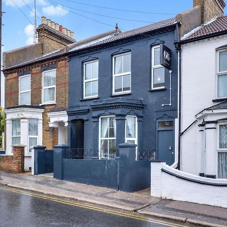 Sixtysix By Sorted Stay Southend-on-Sea Exterior foto